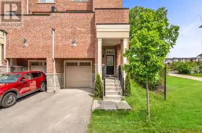 201 Harding Park Street Newmarket (Glenway Estates) Ontario L3Y0E3