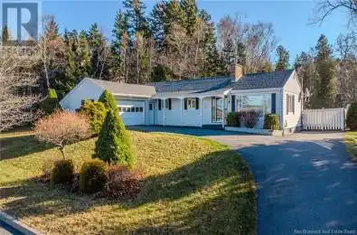 285 Balmoral Court Saint John New Brunswick E2M7V8