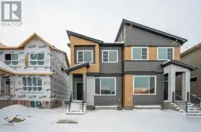 455 Tekarra Drive Calgary Alberta T3R2G3