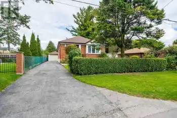 312 Dalesford Road, Toronto (Stonegate-Queensway), Ontario M8Y1G7, 4 Bedrooms Bedrooms, ,2 BathroomsBathrooms,All Houses,For Sale,Dalesford,W11083581