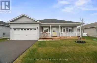 8 Sinclair Crescent Ramara Ontario L3V8J9