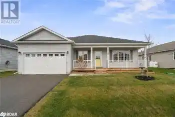 8 SINCLAIR Crescent, Ramara, Ontario L3V8J9, 2 Bedrooms Bedrooms, ,2 BathroomsBathrooms,All Houses,For Sale,SINCLAIR,40680881