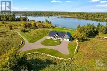 639 LONEY LAKE Road, Lanark Highlands, Ontario K0A3L0, 3 Bedrooms Bedrooms, ,3 BathroomsBathrooms,Commercial,For Sale,LONEY LAKE,X10411241