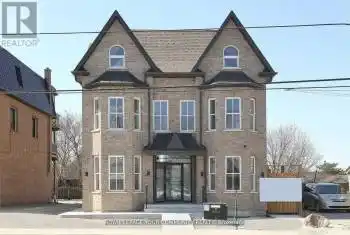 352 Main St N Street, Markham (Old Markham Village), Ontario L3P1Z1, 4 Bedrooms Bedrooms, ,6 BathroomsBathrooms,All Houses,For Sale,Main St N,N11241720