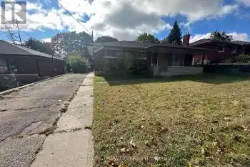 227 Dixon Street, Kitchener, Ontario N2G3E8, 3 Bedrooms Bedrooms, ,2 BathroomsBathrooms,All Houses,For Sale,Dixon,X11243283