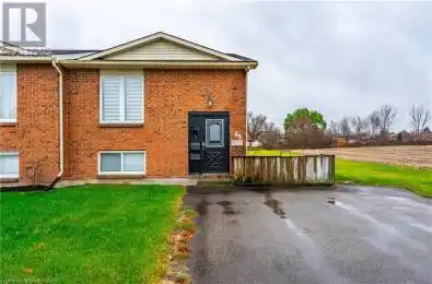 45 WOODLAND Drive Welland Ontario L3C7C9