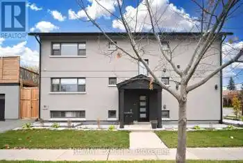 1 Golfwood Heights Unit# Upper, Toronto (Kingsview Village-The Westway), Ontario M9P3L6, 3 Bedrooms Bedrooms, ,1 BathroomBathrooms,All Houses,For Rent,Golfwood,W11293771