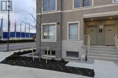 150 Honeycrisp Crescent Vaughan (Vaughan Grove) Ontario L4K0N7