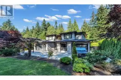 348 MOYNE Drive West Vancouver British Columbia V7S1J5