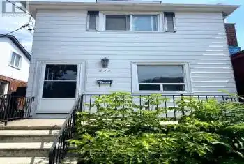 233 Robina Avenue, Toronto (Oakwood Village), Ontario M6C3Y9, 3 Bedrooms Bedrooms, ,1 BathroomBathrooms,All Houses,For Sale,Robina,C11611171