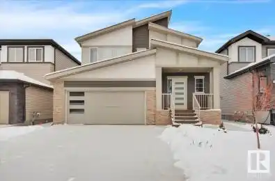 17234 9 AV SW Unit# 17234 Edmonton Alberta T6W3V4