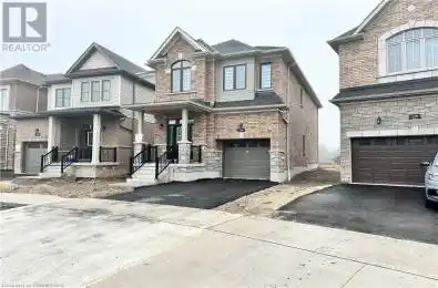 124 LUMB Drive Cambridge Ontario N1T0E7