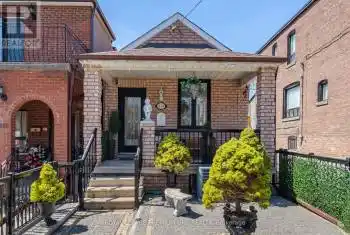 524 Salem Avenue, Toronto (Dovercourt-Wallace Emerson-Junction), Ontario M6H3E1, 3 Bedrooms Bedrooms, ,2 BathroomsBathrooms,All Houses,For Sale,Salem,W11821907