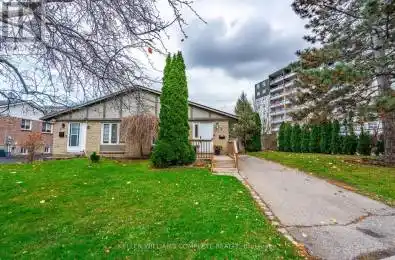 4 Mcnicholl Circle St. Catharines (446 - Fairview) Ontario L2N7C5