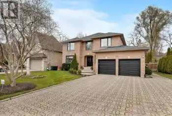 121 Perry Crescent, Toronto (Princess-Rosethorn), Ontario M9A1K5, 4 Bedrooms Bedrooms, ,4 BathroomsBathrooms,All Houses,For Sale,Perry,W11822360