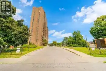 90 Ling Road Unit# Ph112, Toronto (West Hill), Ontario M1E4Y3, 2 Bedrooms Bedrooms, ,1 BathroomBathrooms,Condo,For Sale,Ling,E11822461