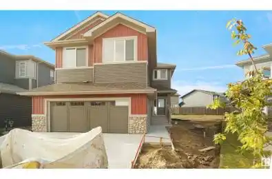 8103 220 ST NW Unit# 8103 Edmonton Alberta T5T7H9