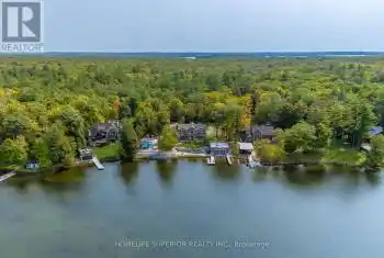 580 Indian Point Road, Kawartha Lakes, Ontario K0M1N0, 6 Bedrooms Bedrooms, ,4 BathroomsBathrooms,All Houses,For Sale,Indian Point,X11823483