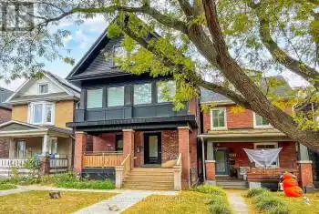 269 Leslie Street, Toronto (South Riverdale), Ontario M4M3C8, 10 Bedrooms Bedrooms, ,7 BathroomsBathrooms,All Houses,For Sale,Leslie,E11823358