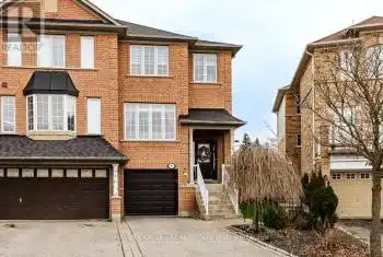 160 Millcliff Circle, Aurora (Aurora Grove), Ontario L4G7N8, 3 Bedrooms Bedrooms, ,3 BathroomsBathrooms,All Houses,For Sale,Millcliff,N11823335