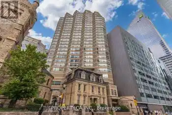 71 Simcoe Street Unit# 904, Toronto (University), Ontario M5J2S9, 3 Bedrooms Bedrooms, ,2 BathroomsBathrooms,Condo,For Sale,Simcoe,C11823593