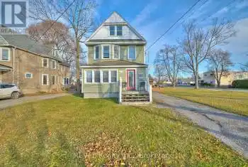 206 Phipps Street, Fort Erie (332 - Central), Ontario L2A2V5, 3 Bedrooms Bedrooms, ,2 BathroomsBathrooms,All Houses,For Sale,Phipps,X11824058