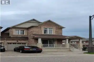 39 Foshan Avenue Markham (Berczy) Ontario L6C0R1