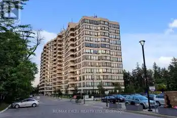 8501 Bayview Avenue Unit# 808, Richmond Hill (Doncrest), Ontario L4B3J7, 3 Bedrooms Bedrooms, ,2 BathroomsBathrooms,Condo,For Sale,Bayview,N10366823