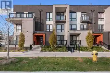 16 Marquette Avenue Unit# 3, Toronto (Englemount-Lawrence), Ontario M6A0E1, 2 Bedrooms Bedrooms, ,1 BathroomBathrooms,All Houses,For Sale,Marquette,C11824759