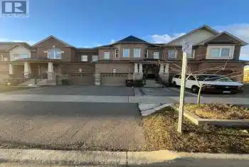 4 Hogan Manor Drive, Brampton (Northwest Brampton), Ontario L7A4V4, 3 Bedrooms Bedrooms, ,3 BathroomsBathrooms,All Houses,For Rent,Hogan Manor,W11824743