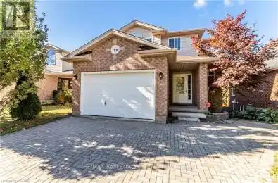 39 MOFFATT Lane Guelph (Clairfields) Ontario N1G5E8