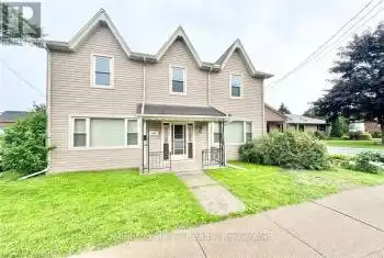 216 HATT Street, Hamilton (Dundas), Ontario L9H2G8, 4 Bedrooms Bedrooms, ,2 BathroomsBathrooms,All Houses,For Rent,HATT,X10403486