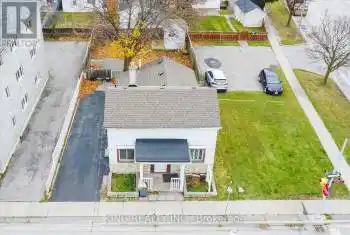 119 Celina Street, Oshawa (Central), Ontario L1H4N3, 2 Bedrooms Bedrooms, ,2 BathroomsBathrooms,All Houses,For Sale,Celina,E11824954