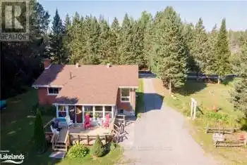 1235 BARKWAY Road, Gravenhurst (Ryde), Ontario P1P1R3, 3 Bedrooms Bedrooms, ,2 BathroomsBathrooms,All Houses,For Sale,BARKWAY,X11822888