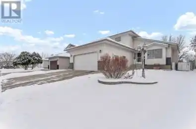 15 Storrs Crescent Medicine Hat Alberta T1B4J4