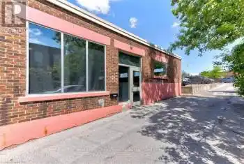 107 ERIE Street Unit# Rear, Stratford, Ontario N5A2M5, ,Commercial,For Rent,ERIE,X10782243