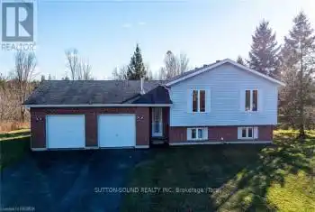 401142 GREY RD 17, Georgian Bluffs, Ontario N0H2T0, 3 Bedrooms Bedrooms, ,1 BathroomBathrooms,All Houses,For Sale,GREY RD 17,X11880073