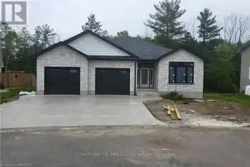 784 CAMPBELL Avenue, Kincardine, Ontario N2Z1W1, 4 Bedrooms Bedrooms, ,3 BathroomsBathrooms,All Houses,For Sale,CAMPBELL,X10845637