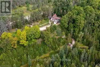 400454 GREY ROAD 4, Grey Highlands, Ontario N0C1E0, 3 Bedrooms Bedrooms, ,1 BathroomBathrooms,All Houses,For Sale,GREY ROAD 4,X11880049