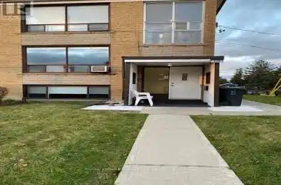 236 Overbrook Place Unit# 2 Toronto (Bathurst Manor) Ontario M3H4R7