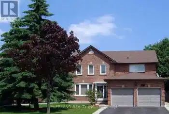 4101 Loyalist Drive, Mississauga (Erin Mills), Ontario L5L3Z1, 4 Bedrooms Bedrooms, ,3 BathroomsBathrooms,All Houses,For Rent,Loyalist,W11881088