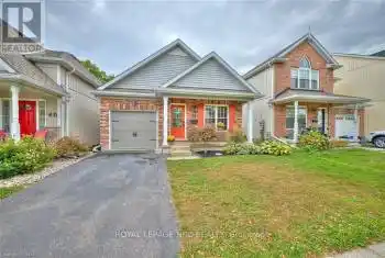 42 Chicory Crescent, St. Catharines (452 - Haig), Ontario L2R0A5, 2 Bedrooms Bedrooms, ,2 BathroomsBathrooms,All Houses,For Sale,Chicory,X9339879