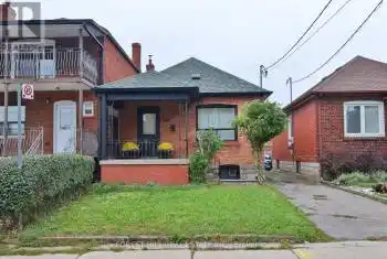 74 Amherst Avenue, Toronto (Oakwood Village), Ontario M6E1Z4, 3 Bedrooms Bedrooms, ,2 BathroomsBathrooms,All Houses,For Sale,Amherst,C11880932