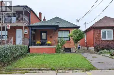 74 Amherst Avenue Toronto (Oakwood Village) Ontario M6E1Z4