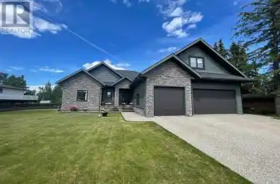 4714 Sakwatamau Drive Whitecourt Alberta T7S1E1