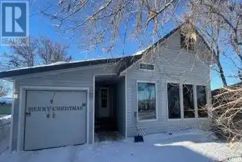 118 Railway AVENUE, Donavon, Saskatchewan S0L0P0, 1 Bedroom Bedrooms, ,1 BathroomBathrooms,All Houses,For Sale,118 Railway AVENUE,SK989178