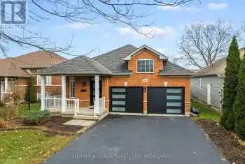 36 Longfellow Avenue, St. Catharines (452 - Haig), Ontario L2R6N7, 6 Bedrooms Bedrooms, ,3 BathroomsBathrooms,All Houses,For Sale,Longfellow,X11881961