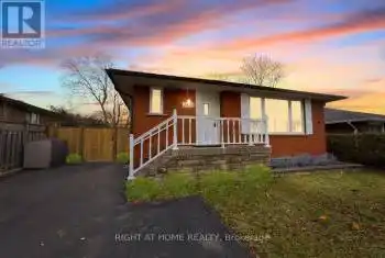 2434 Tait Avenue, Burlington (Mountainside), Ontario L7P1H1, 4 Bedrooms Bedrooms, ,2 BathroomsBathrooms,All Houses,For Rent,Tait,W11881974