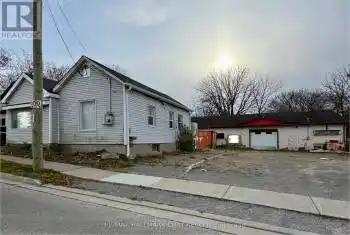 33 Hall Street, Oshawa (Central), Ontario L1H2Y7, 2 Bedrooms Bedrooms, ,1 BathroomBathrooms,All Houses,For Sale,Hall,E11882223