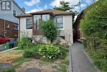 33 Branstone Road Unit# -Main, Toronto (Caledonia-Fairbank), Ontario M6E4E3, 3 Bedrooms Bedrooms, ,1 BathroomBathrooms,All Houses,For Rent,Branstone,W11882338